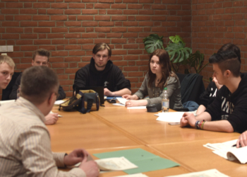 Mölln: Neugewählter Kinder- und Jugendbeirat nimmt Fahrt auf