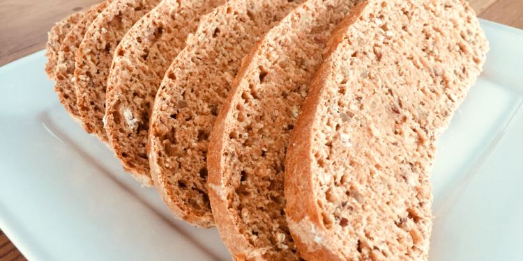 Experiment Fastenzeit: ein nahezu perfektes Dinkelkörnerbrot am Tag 10