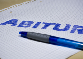 Aufnahmezahlen an den Gemeinschaftsschulen konstant, leichter Anstieg an den Gymnasien