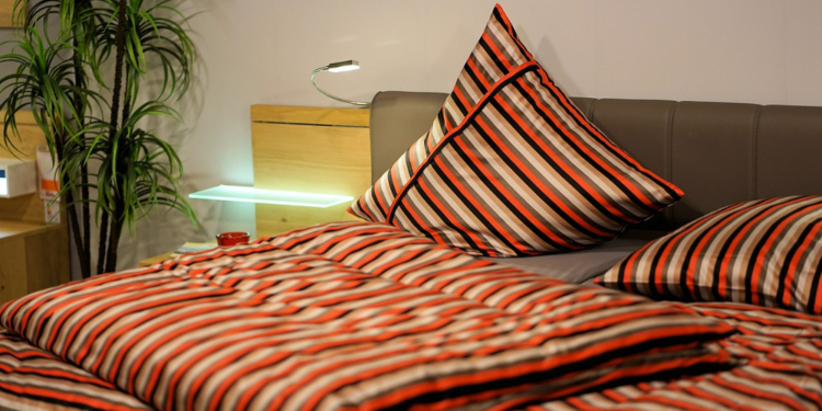 Erneut mehr Gäste und Übernachtungen im Februar