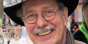 Burkhard Peters am Wahlkampfstand von Bündnis 90/ Die Grünen in Ratzeburg