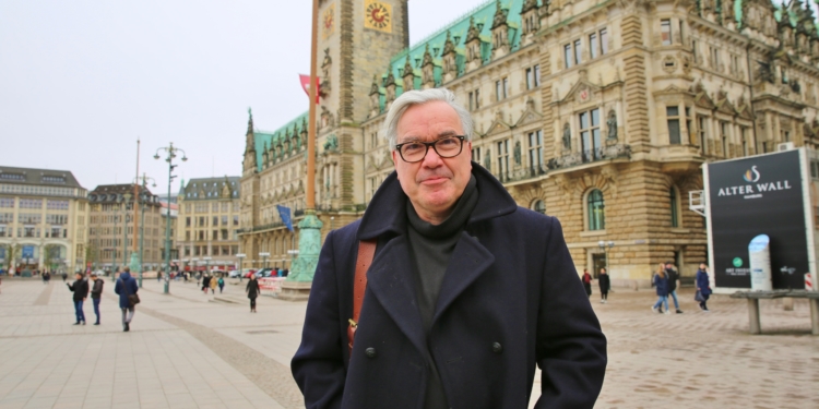 ‚Musik machen und fühlen‘ – Stefan Gwildis kommt mit großer Band nach Ratzeburg