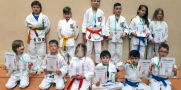 Möllner Ju-Jutsu-Fighter stoßen bei Berlin auf ergiebige Silberader!