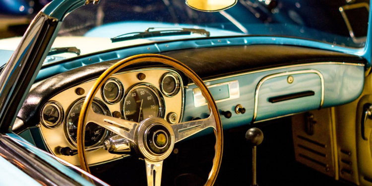 Oldtimer-Treffen mit Trecker Treck in Kühsen