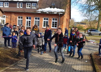 Ostereiersammeln in Gudow gut besucht