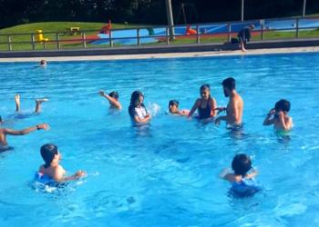 Dank hauptamtlichem Schwimmlehrer mehr Schwimmkurse bei der DRK-Wasserwacht