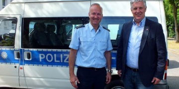 Besuch aus dem Kieler Landtag bei der Bundespolizeiabteilung in Ratzeburg