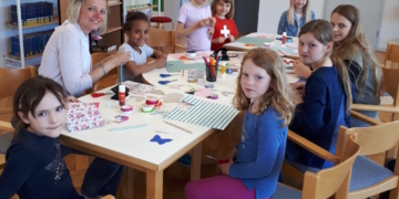 Bastelnachmittag in der Stadtbücherei Mölln