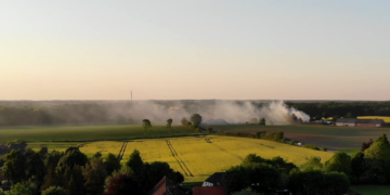 Feuer im Zug – Jugendbahnhof in Hollenbek ist abgebrannt