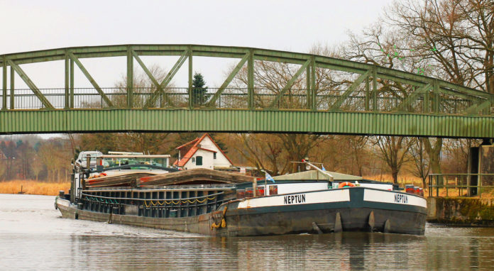 Flint-Kanalschiff