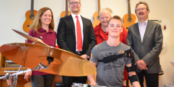 Hilfe, die ankommt: Spende für Kinder mit Hirnschäden