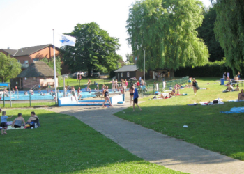 Verbilligte Schülerdauerkarten für das Freibad Steinhorst