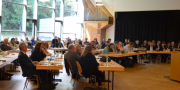 Kreistag startet mit konstituierender Sitzung in die 20. Wahlperiode