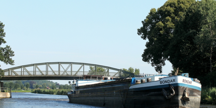 Immer noch eine Handbreit Wasser unter dem Kiel