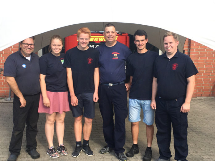 Jugendfeuerwehr_Sonnenschutz_Spende_Hase