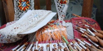 Alte Handarbeitstechniken im Museum ‚vergessene Arbeit‘