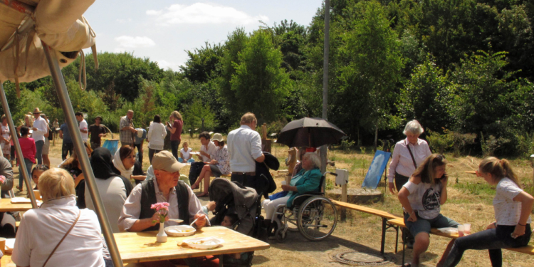 Begegnungsfest in den MedizinWald Ratzeburg