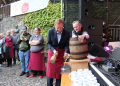 Musik, Möllner Lauke, Riesenflohmarkt, rennende Menschen und Renn-Enten