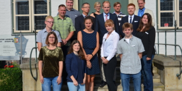 Acht Nachwuchskräfte für die Kreisverwaltung