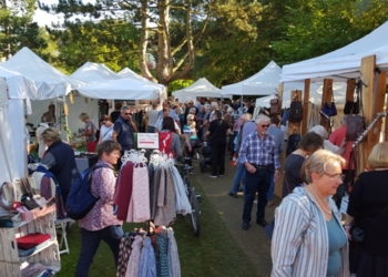 3. Möllner Handgemacht- Kunst- und Handwerkermarkt im Kurpark der Eulenspiegelstadt