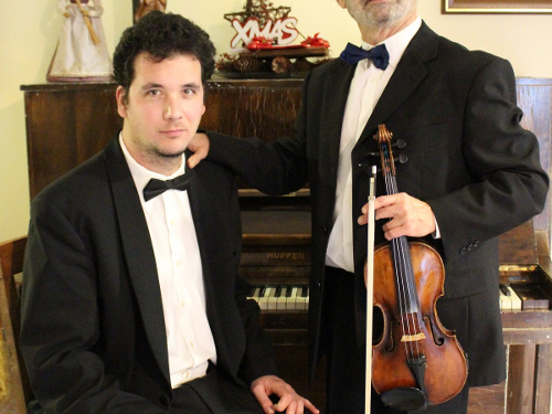 Traumhafte Melodien mit Geige und Klavier