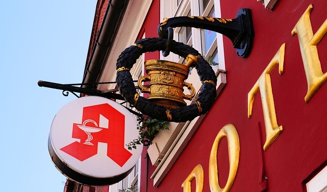 Gesundheitsminister Heiner Garg begrüßt freien Verkauf von HIV-Selbsttests in Apotheken und Drogerien