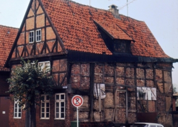 Historische Gebäude in Mölln einst und jetzt