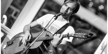 Mathew James White – Kiwi, dream, folk in Mannhagen