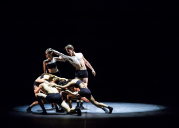 Zukünftige Ballettstars tanzen im Augustinum