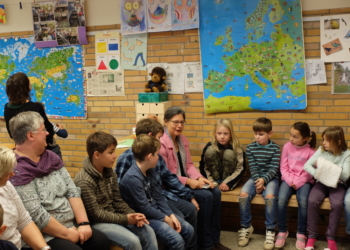 Bundesweiter Vorlesetag: Nina Scheer zu Gast in der Grundschule Lütau