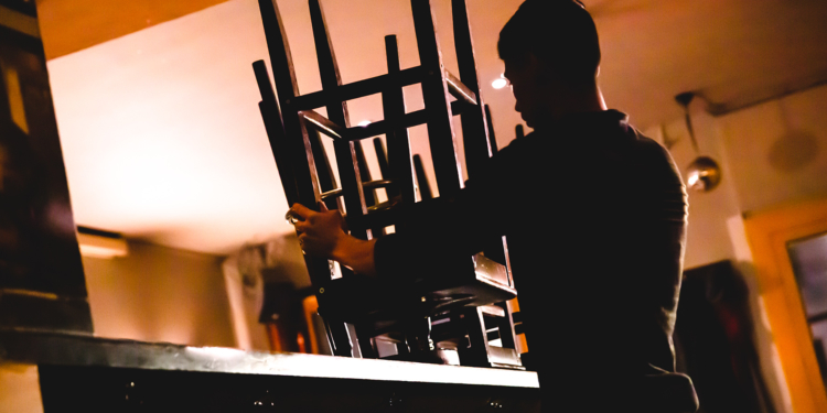 NGG kritisiert seltene Arbeitszeit-Kontrollen