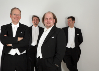 30 Jahre Frack – A cappella mit dem ‚Quartett Komplett‘