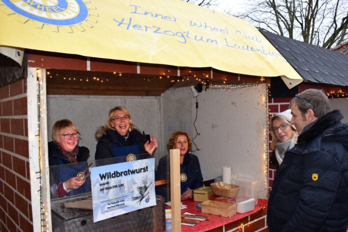 18-12-16--IWC auf Dom-Basar