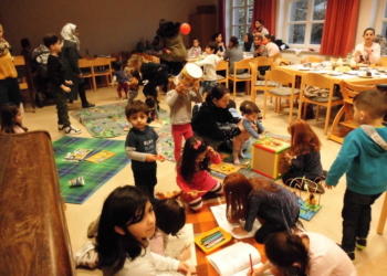 Adventsfeier für Flüchtlingseltern und Kinder des Kinderschutzbundes