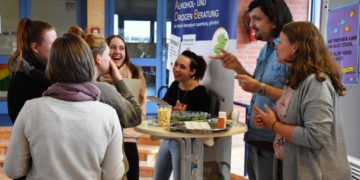 ‚Gewalt kommt nicht in die Tüte!‘