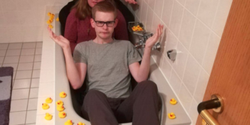 JU Büchen: Kein Schwimmunterricht in der Badewanne!