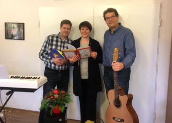 Landtagsabgeordnete Tschacher sorgte für Weihnachtsstimmung