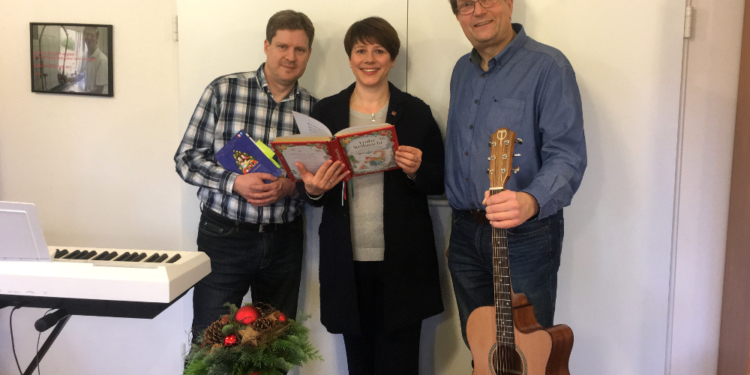 Landtagsabgeordnete Tschacher sorgte für Weihnachtsstimmung