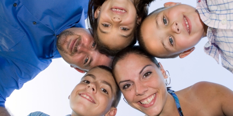 AOK zum siebten Mal in Folge beliebteste Krankenkasse bei den jungen Menschen