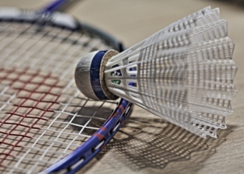 Welcher Badmintonschläger sich für welchen Spielertyp eignet