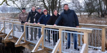 Brücke über die Delvenau an der Dückerschleuse in Witzeeze freigegeben