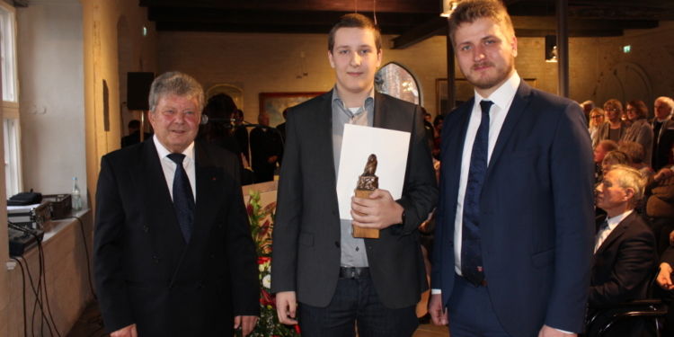 Maximilian Oesterreich ist Jugendehrenamtspreisträger 2019