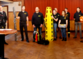 Ein Defibrillator für die Klinkrader Feuerwehr