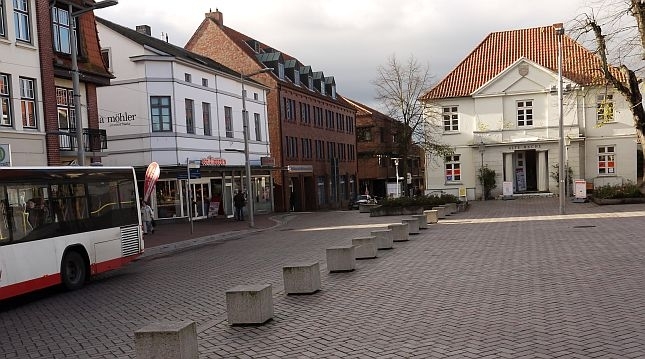 Ratzeburg: Bauausschuss stimmt für mehr Parkplätze auf dem Marktplatz