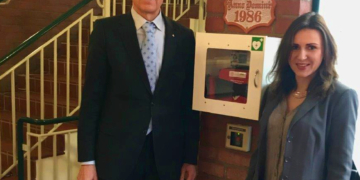 Stadt Mölln stattet alle städtischen Gebäude mit lebensrettenden Defibrillatoren aus