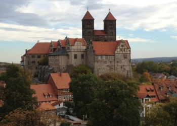 Die Lauenburgische Akademie besucht mittelalterliche Reichsstätten