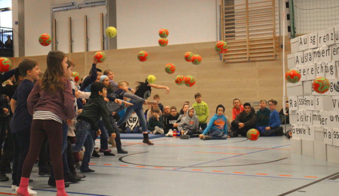 Schule ohne Rassismus Sandesneben 02