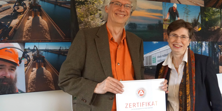 Nachwuchsförderung: Anerkennung für zwei Unternehmen