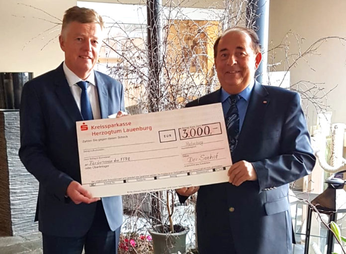CharityDInner2019