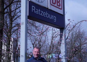 Ratzeburger Bahnhofsuhr tickt wieder